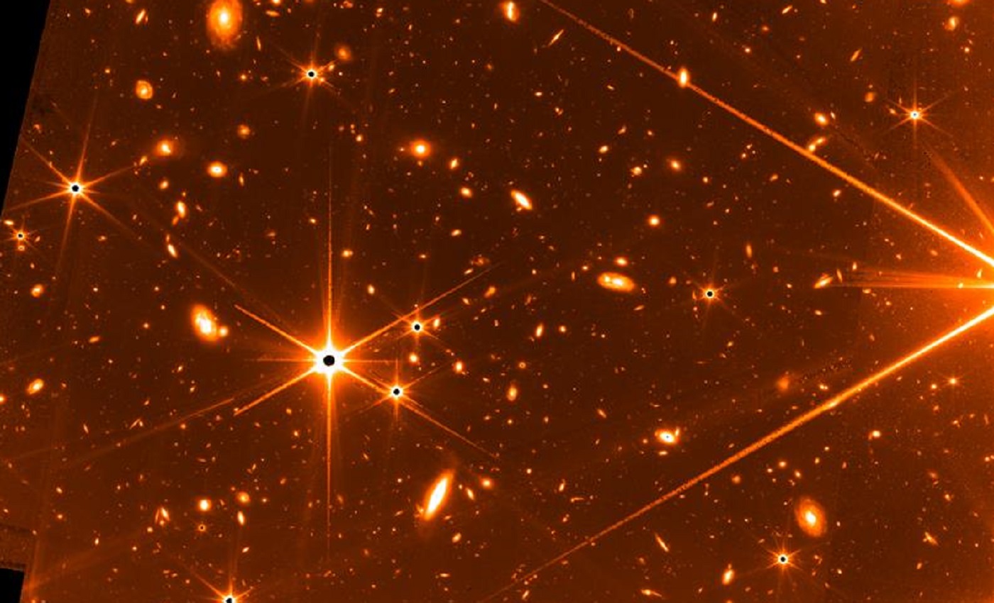 Imagem captada pelo telescópio espacial James Webb durante testes de sensor de orientação (NASA/Divulgação)