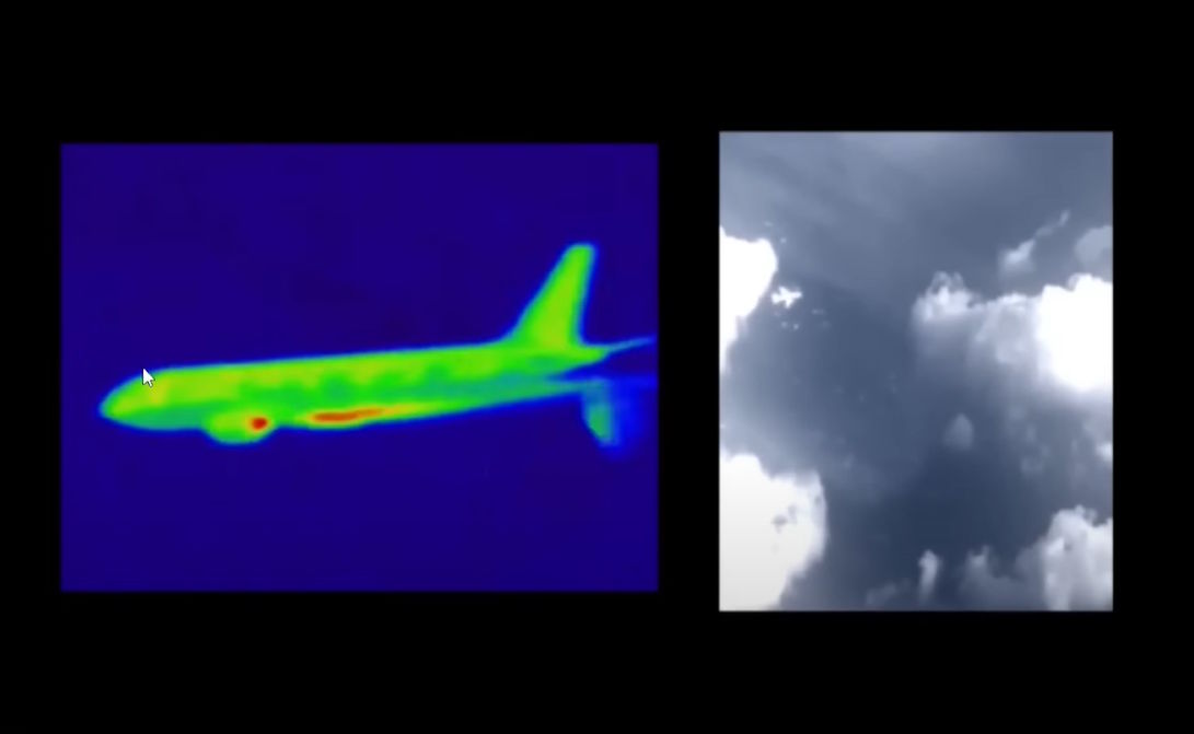 Vídeos mostrariam o voo MH370, da Malaysia Airlines, sendo teletransportado com tecnologia fruto de engenharia reversa de tecnologia alienígena (Reprodução: Youtube)